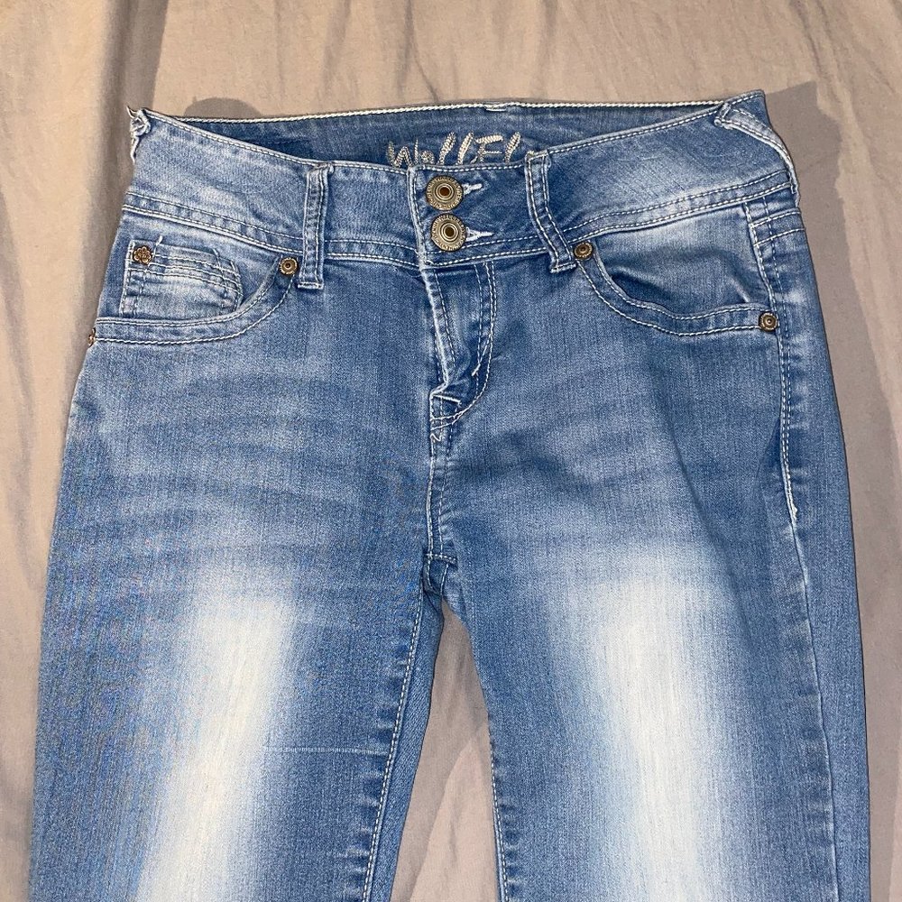 Tight-fitted Light Blue Jeans